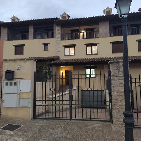 Casa Villa Rubielos Rubielos De Mora Exterior foto